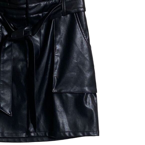 Gilli Women's Black Fauc Leather A-Line Mini Skirt Size S NWT - Picture 4 of 10